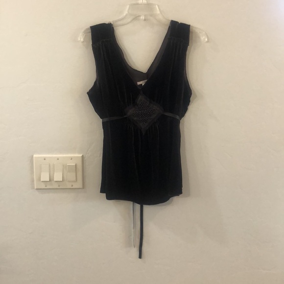 Velvet Charcoal Midi Skirt and Sleeveless Blouse Set - Picture 5 of 7